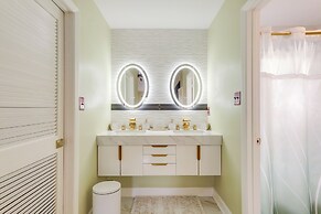 4 Mi to Stone Mountain: Retreat w/ Fenced Yard!