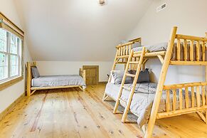 1 Mi to Downtown Cashiers: Private Cabin w/ Deck