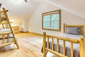 1 Mi to Downtown Cashiers: Private Cabin w/ Deck
