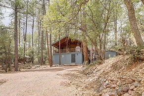 Near Fossil Creek & Trails: Scenic Pine Cabin!