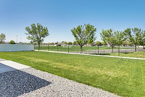 6 Mi to Great Salt Lake: Mtn-view Retreat!