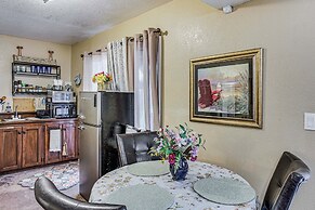 Lower-level Apt w/ Hot Tub & Sauna in Graham!