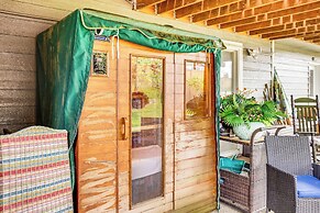 Lower-level Apt w/ Hot Tub & Sauna in Graham!