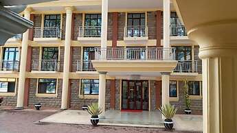 Hotel Discretion LTD