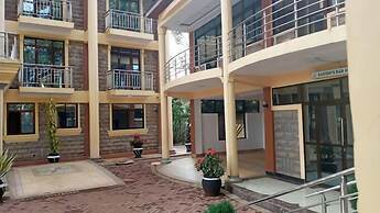 Hotel Discretion LTD