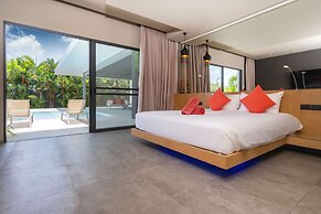 Grand 17m Pool 5BR Villa Mayacol NaiHarn