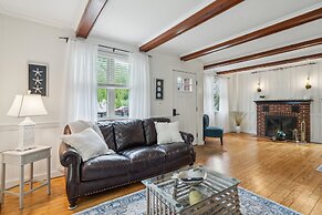 Coastal Comfort With Stunning Harbor Views 3 Bedroom Home