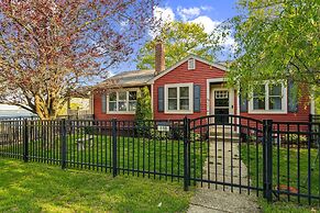 Coastal Comfort With Stunning Harbor Views 3 Bedroom Home