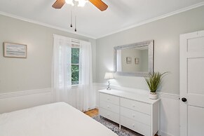 Coastal Comfort With Stunning Harbor Views 3 Bedroom Home