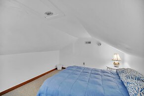 Oyster Cottage In Historic Fishing Village 2 Bedroom Cottage