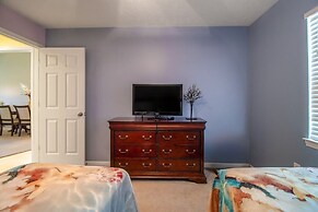 Waterway Village 13h 2 Bedroom Condo