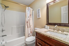 Waterway Village 13h 2 Bedroom Condo