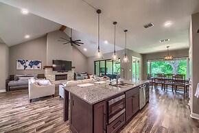 Cl 970 Water You Waiting For? 4 Bedroom Home