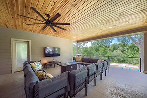 Cl 970 Water You Waiting For? 4 Bedroom Home