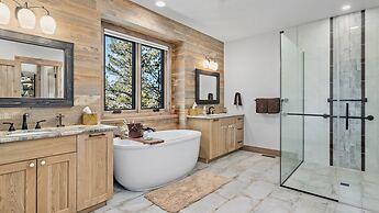 Hearthstone Luxury Vacation Rental At Windcliff 5 Bedroom Home