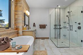 Hearthstone Luxury Vacation Rental At Windcliff 5 Bedroom Home