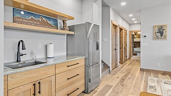 Hearthstone Luxury Vacation Rental At Windcliff 5 Bedroom Home