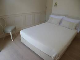 Villa Mimi Beachfront Beau Vallon