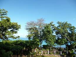 Villa Mimi Beachfront Beau Vallon