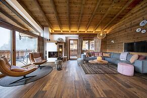 Ski-friendly Chalet in Neukirchen