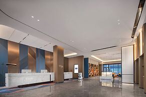 Holiday Inn Express Qingdao City Balcony by IHG