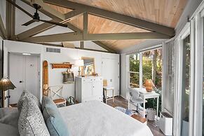 Charming 2-bed, 2-bath Home, Resort Access and Golf Cart Included!