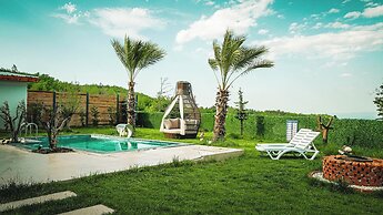 Grand Paradise Resort