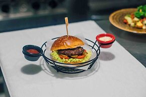 Grand Paradise Resort