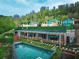 Grand Paradise Resort