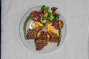 Grand Paradise Resort