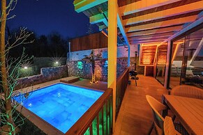 Grand Paradise Resort