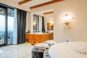 Grand Paradise Resort