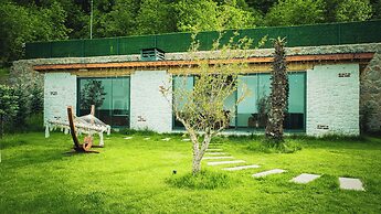 Grand Paradise Resort