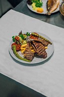 Grand Paradise Resort