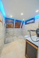 Grand Paradise Resort