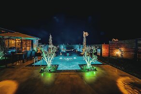 Grand Paradise Resort