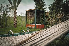 Grand Paradise Resort