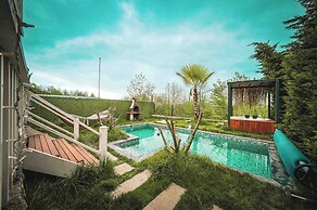 Grand Paradise Resort