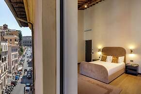 Palazzo Serpe Suites near Colosseum
