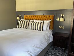 The Black Lion Hotel