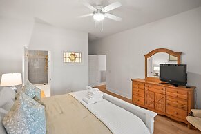 Spacious 7 Bedroom 5.5 Bath on Ocean Creek Golf Course!