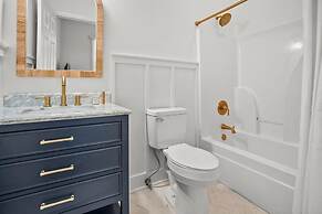 Spacious 7 Bedroom 5.5 Bath on Ocean Creek Golf Course!