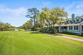 Spacious 7 Bedroom 5.5 Bath on Ocean Creek Golf Course!