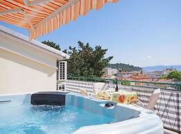Apartments Ribarević