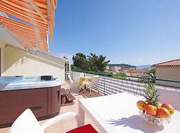 Apartments Ribarević