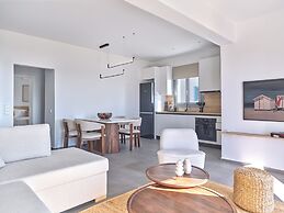 Parousia Luxury Apartments