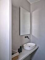 Parousia Luxury Apartments