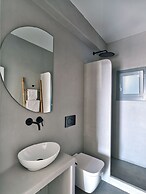 Parousia Luxury Apartments