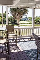 Charming 3-bed, 2-bath Home With Wonderful Views of the Golf Course