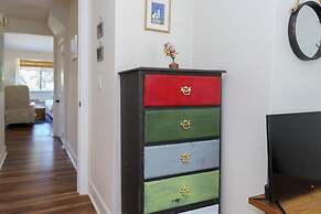 Charming 3-bed, 2-bath Home With Wonderful Views of the Golf Course